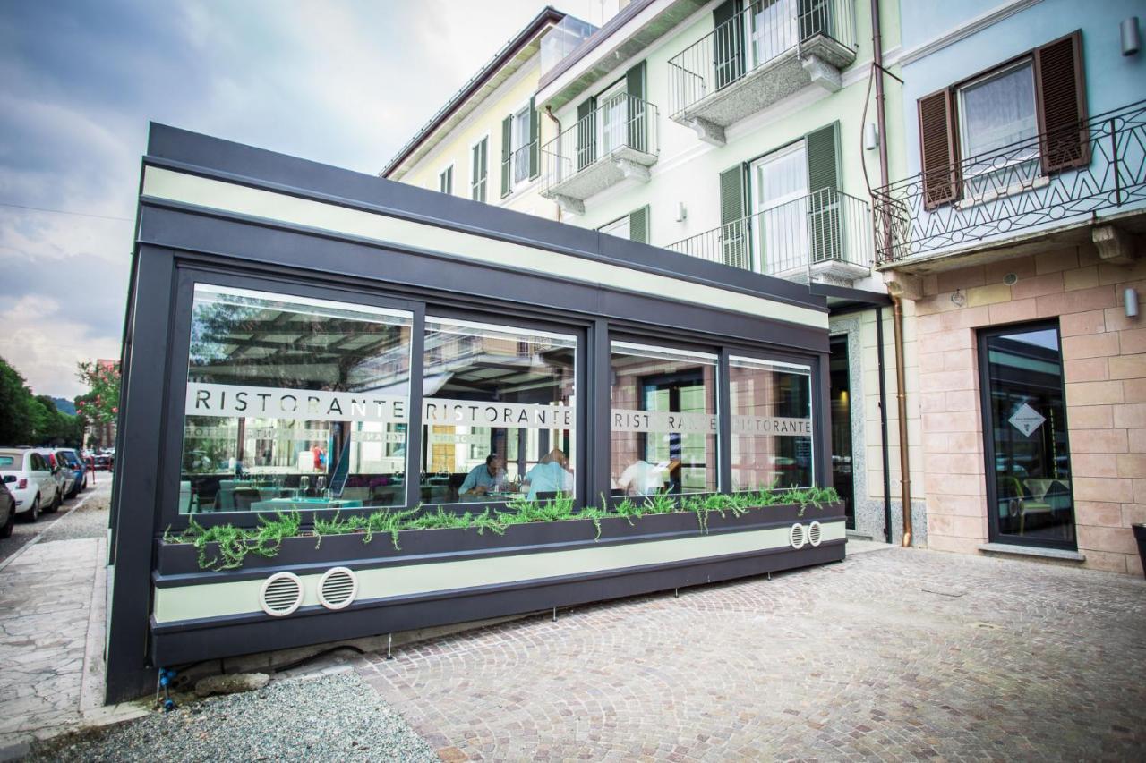 Hotel Ponti Angera Eksteriør billede