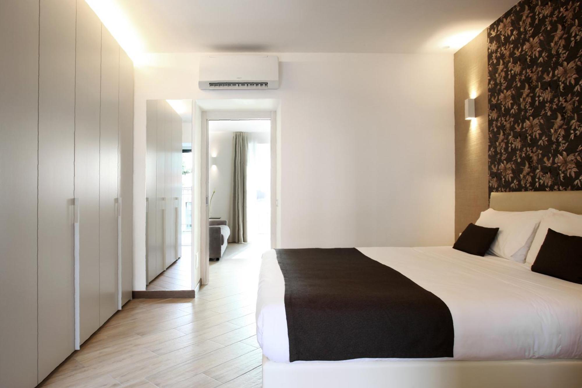 Hotel Ponti Angera Eksteriør billede